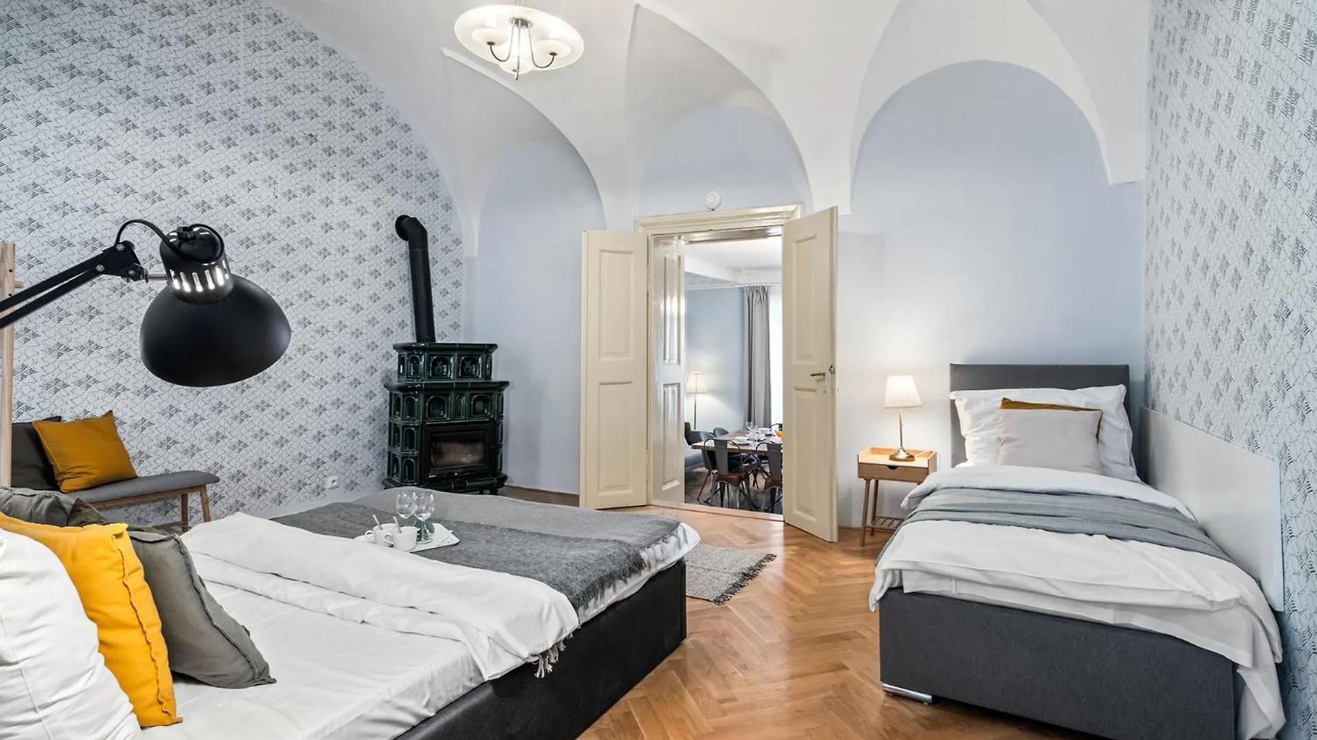 Lejlighed Charles Bridge Historical Apts By Michal&Friends Prag