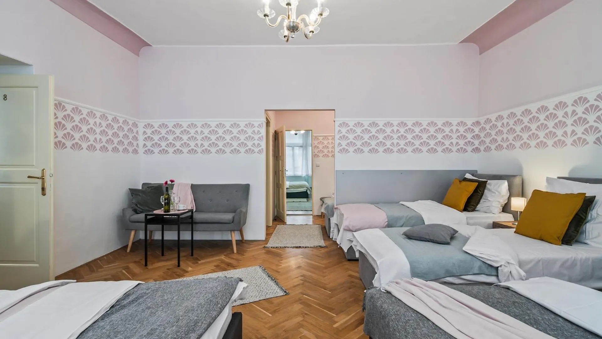 Charles Bridge Historical Apts By Michal&Friends Prag Lejlighed